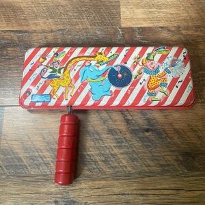 Vintage 1951 Mattel Twirl-A-Tune Circus-Themed Clown Elephant Non Working USA